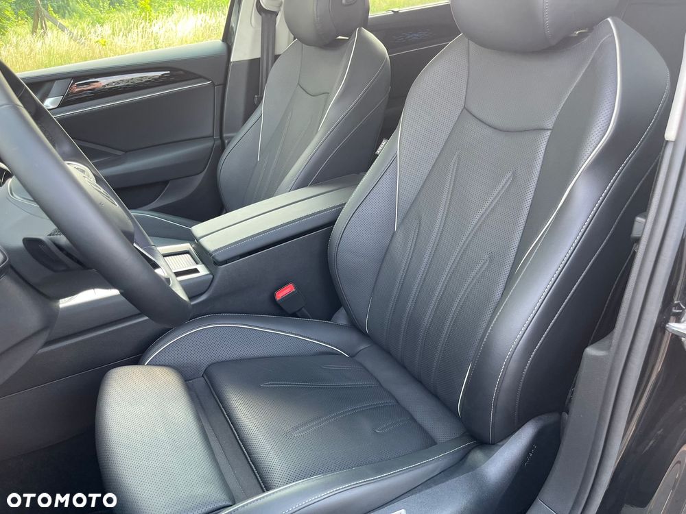 Volkswagen Passat 2.0 TDI SCR DSG Business - 22