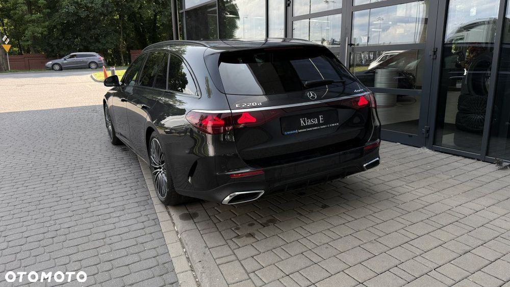Mercedes-Benz Klasa E - 10