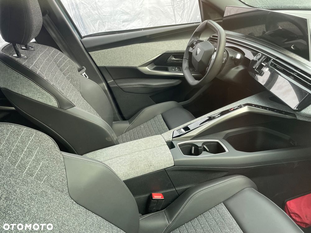 Peugeot 5008 - 6