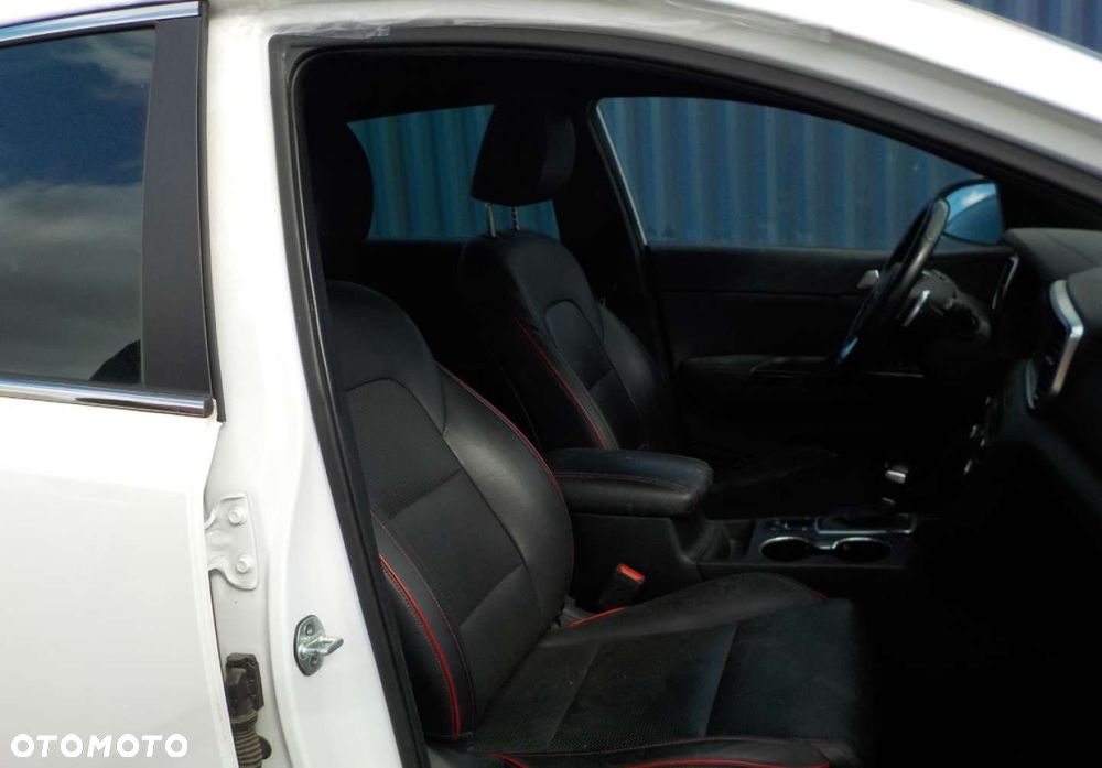 Kia Sportage - 17