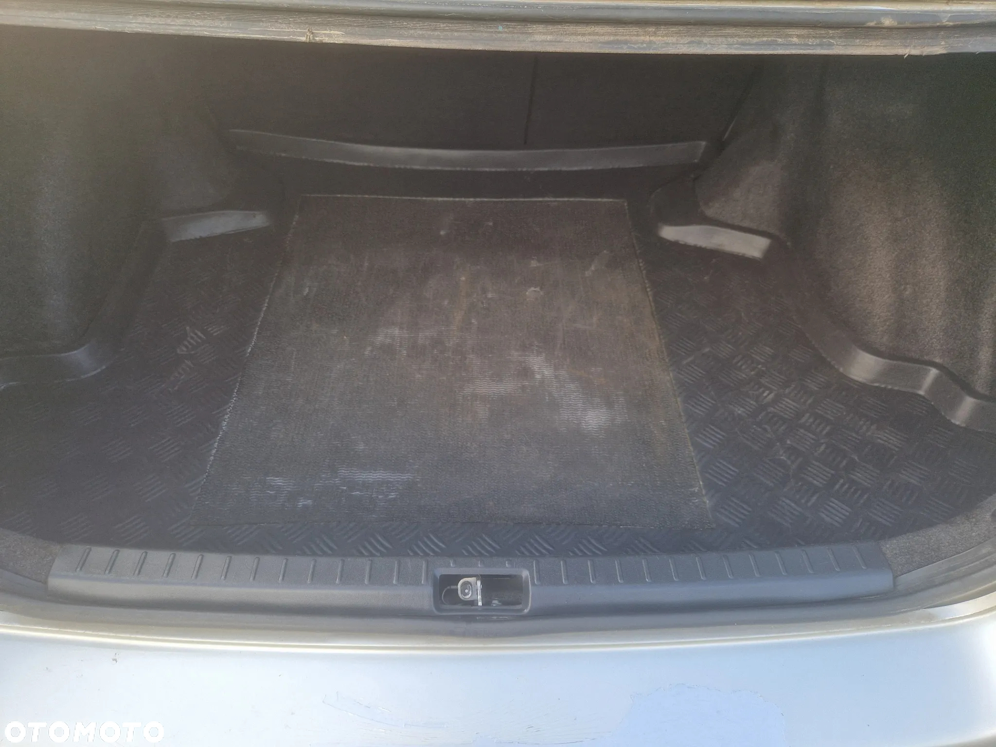Toyota Corolla - 25