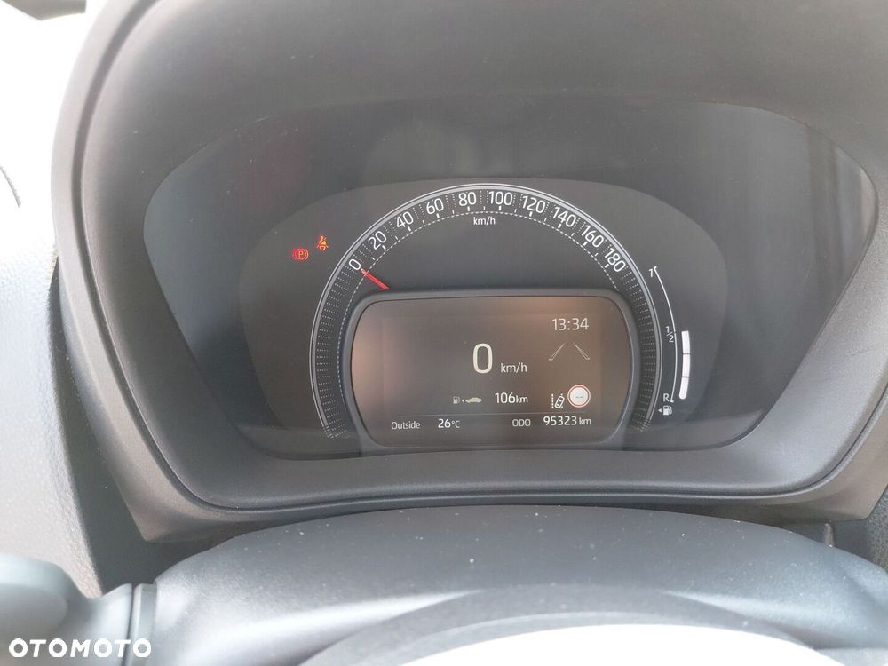Toyota Aygo X - 17