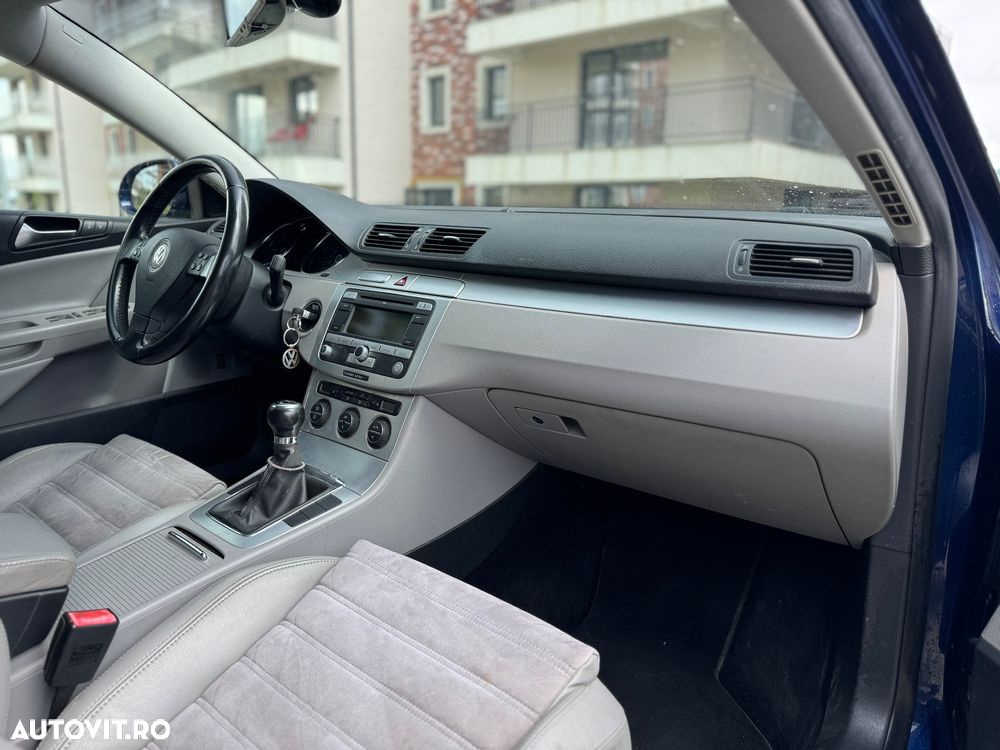 Volkswagen Passat 2.0TDI Trendline DPF Bluemotion Technology - 5