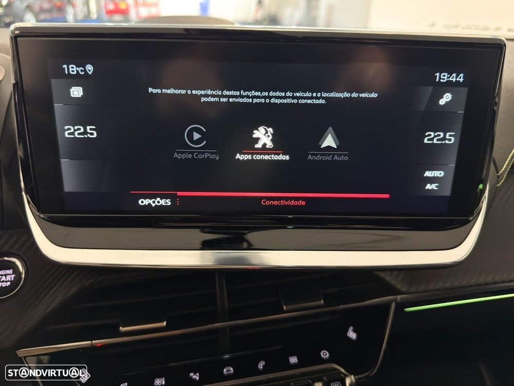 Peugeot 2008 1.2 PureTech GT Pack EAT8 - 34