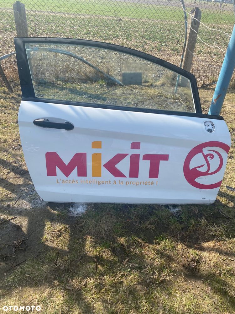 Ford Fiesta MK7 Drzwi 3D prawe lub lewe - 2