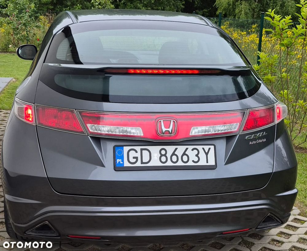 Honda Civic 1.8 Comfort - 3