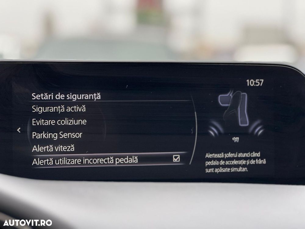 Mazda 3 e-Skyactiv X186 AT MHEV GT+ - 38