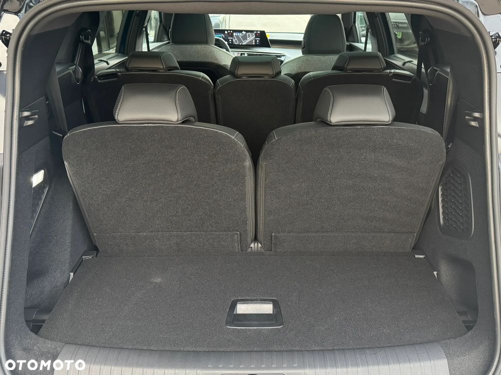 Peugeot 5008 - 15