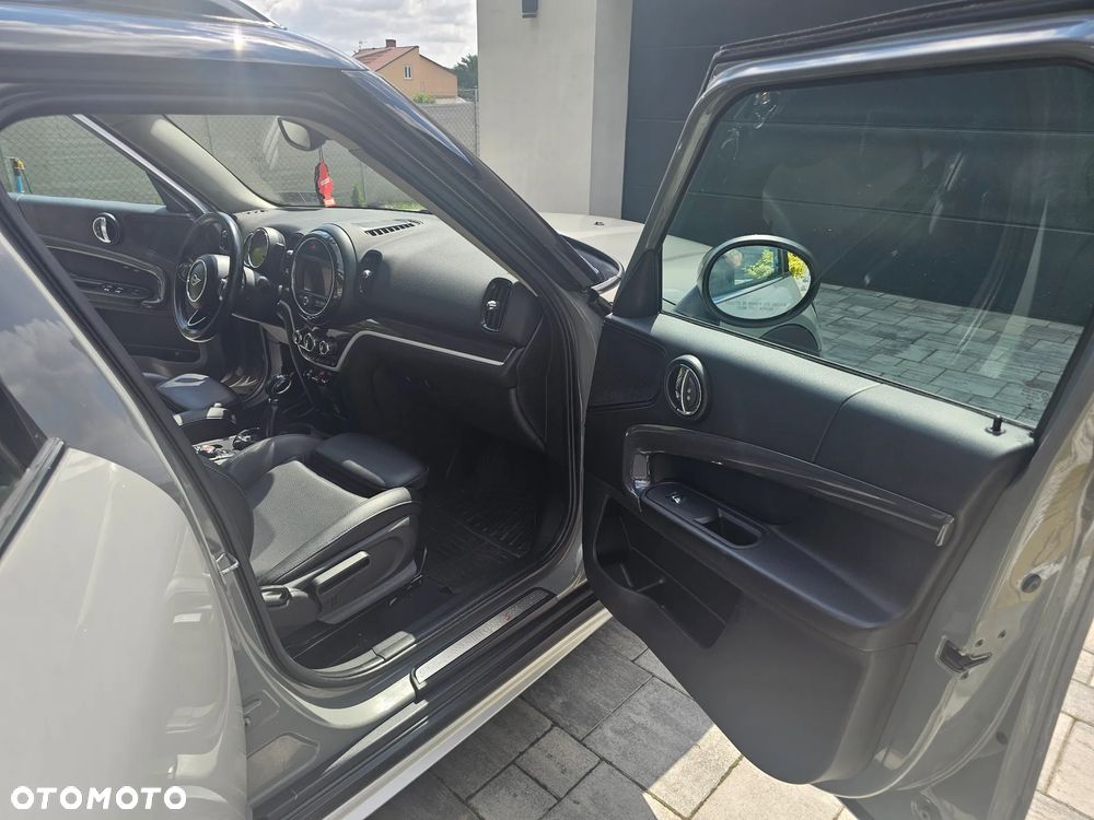 MINI Countryman Cooper S ALL4 - 32