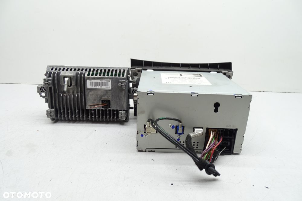 Mercedes E Klasa W212 Radio monitor 2129003908  2129018102  2129026501 - 2