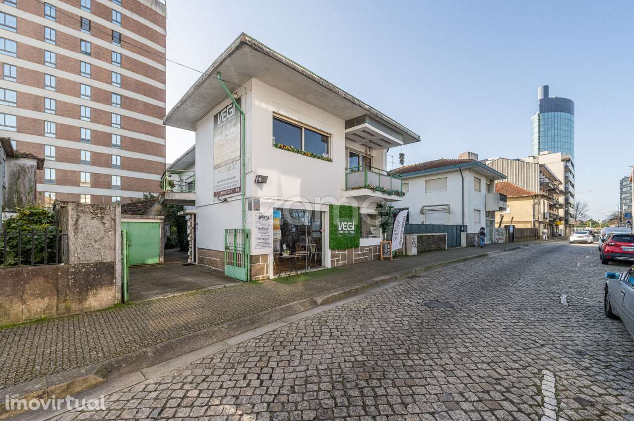 Trespasse de Restaurante Vegetariano com Jardim – Centro da Maia - Grande imagem: 3/38