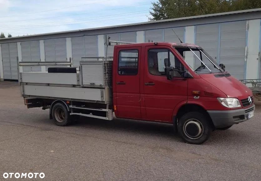 Mercedes-Benz 413 Doka 4X4 - 2
