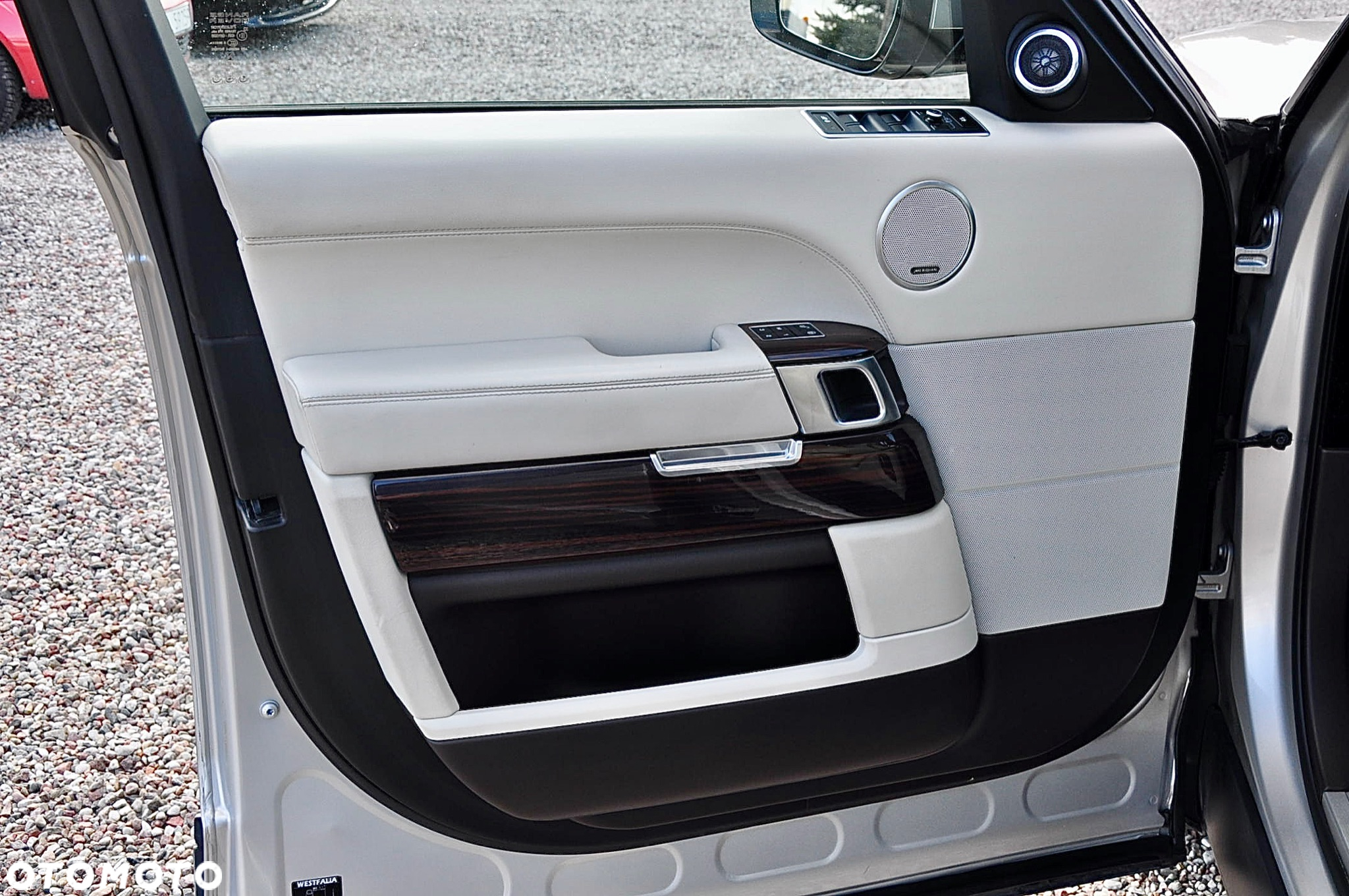 Land Rover Range Rover P400 HSE - 22