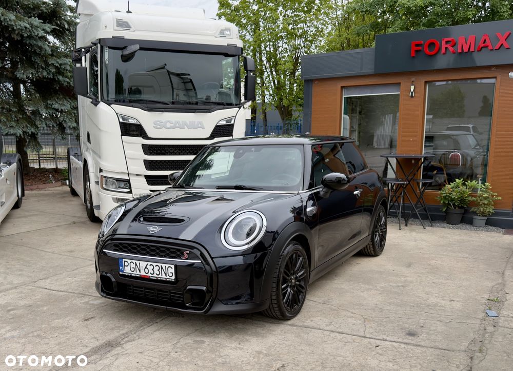 MINI Cooper S Sport-Aut - 1
