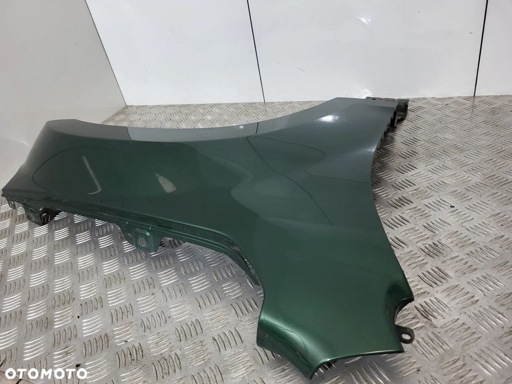 Suzuki Grand Vitara II Błotnik Prawy Przód - 2