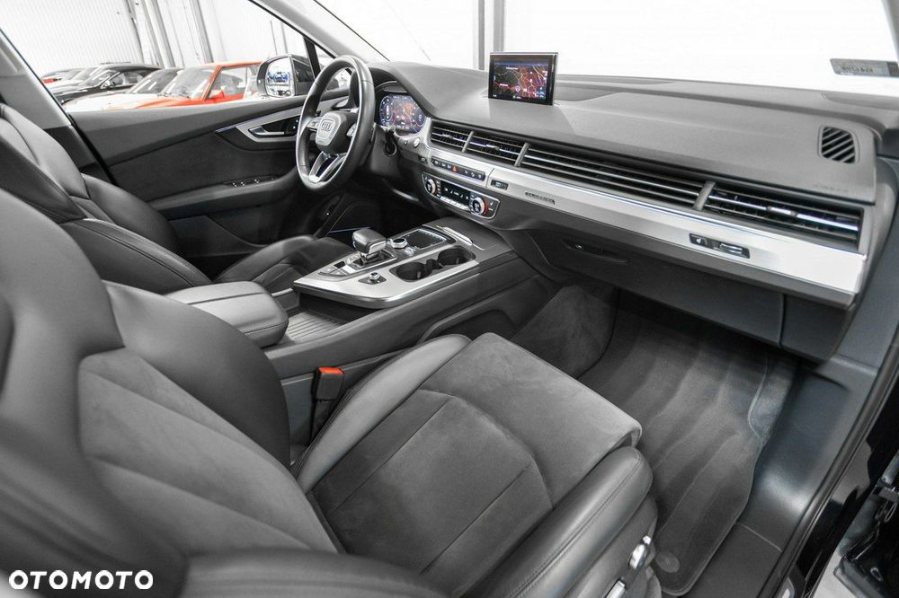 Audi Q7 - 22