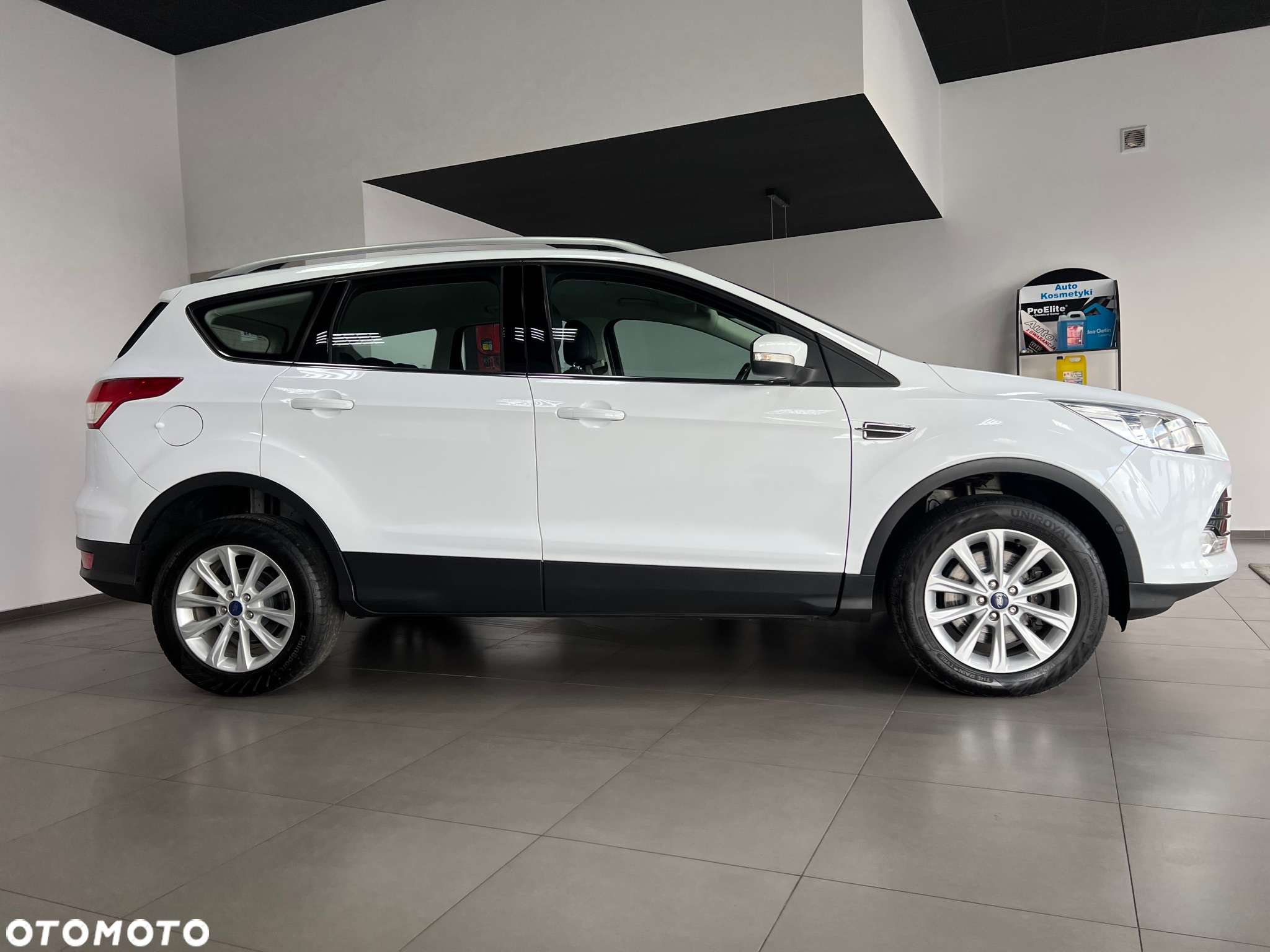 Ford Kuga - 6