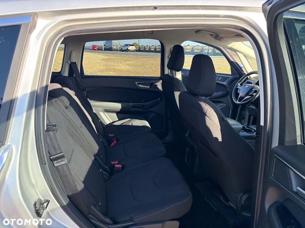Ford S-Max - 23