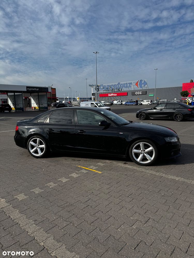 Audi A4 2009 photo 2