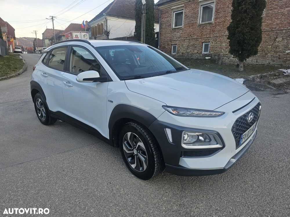 Hyundai KONA - 9