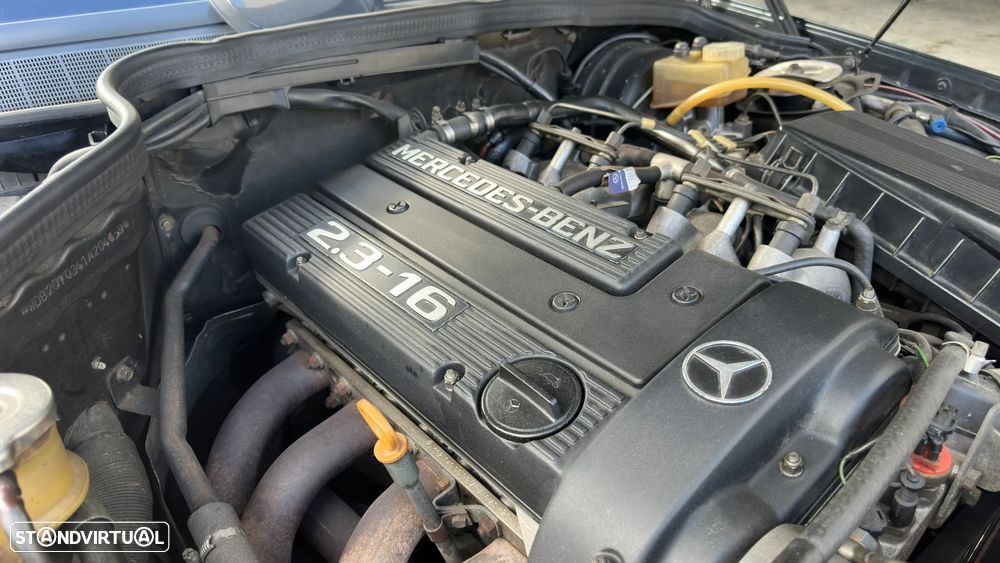 Mercedes-Benz 190 - 17