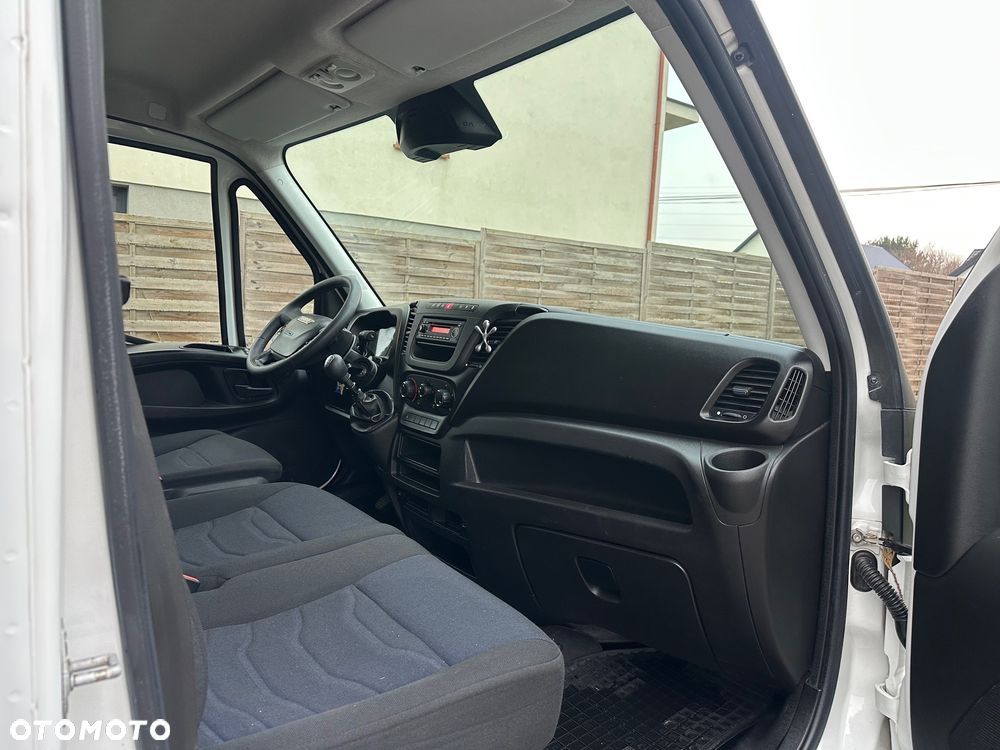 Iveco Daily 50-150 2019 Rok Kontener 8 palet - 10