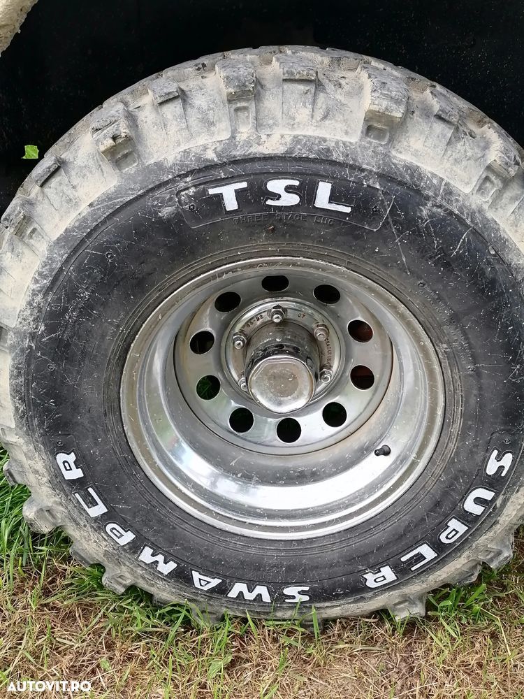 Mitsubishi Pajero - 14