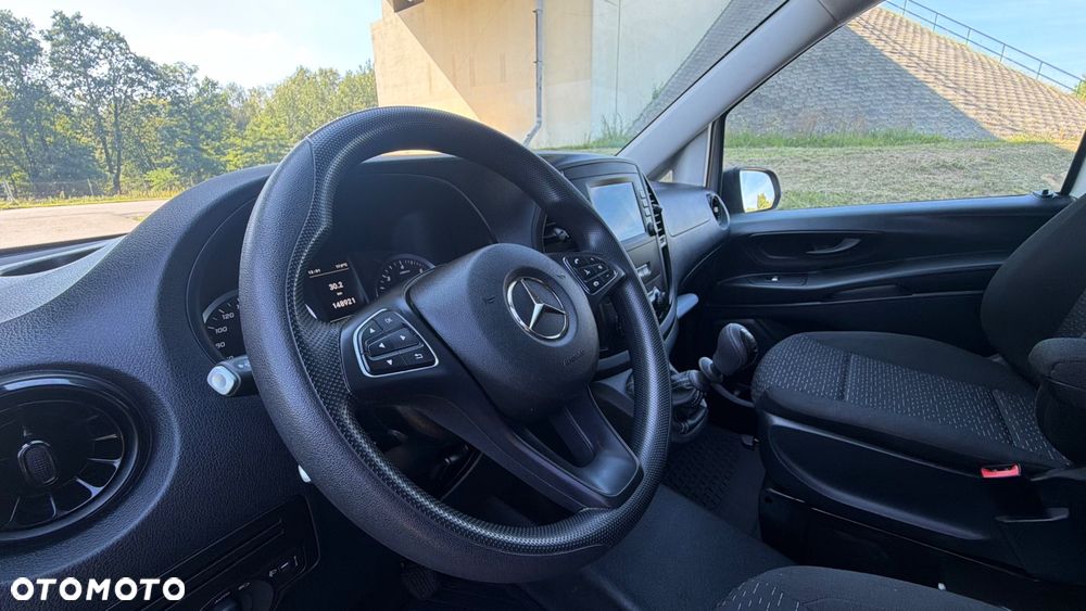 Mercedes-Benz Vito - 13