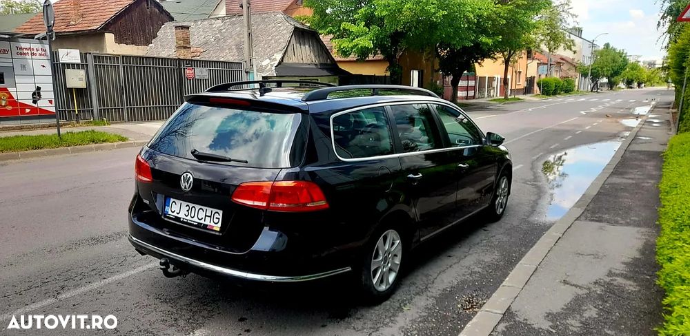 Volkswagen Passat 1.6 TDI BlueMotion - 9