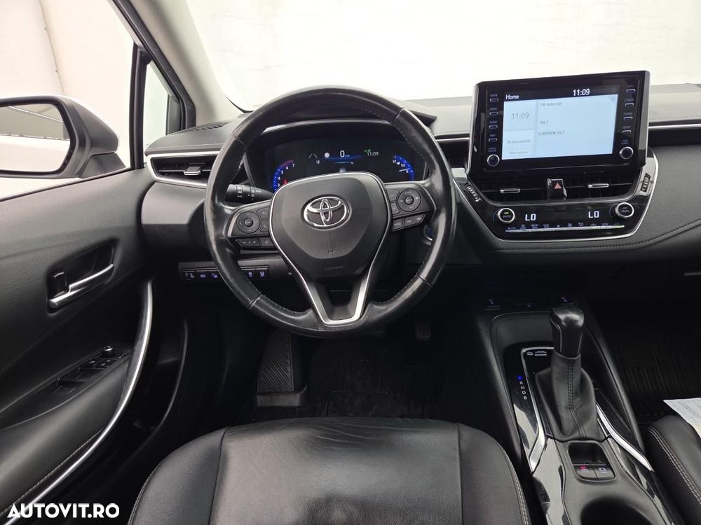 Toyota Corolla 1.8 HSD Exclusive - 8