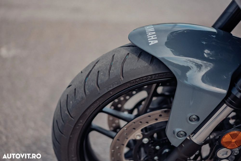 Yamaha Tracer 9 - 10