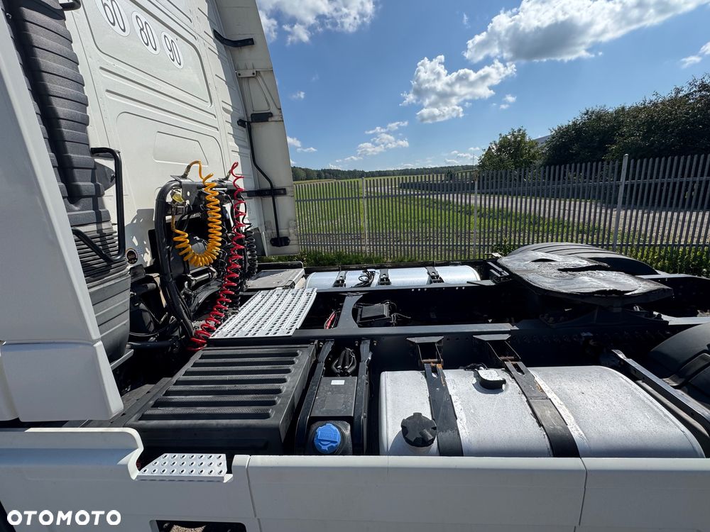 Volvo FH460 - 7