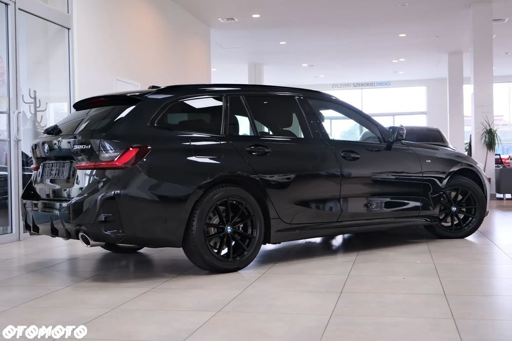 BMW Seria 3 320d xDrive M Sport - 13