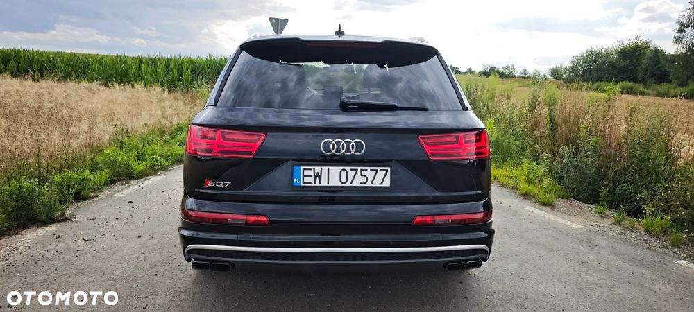Audi SQ7 - 14