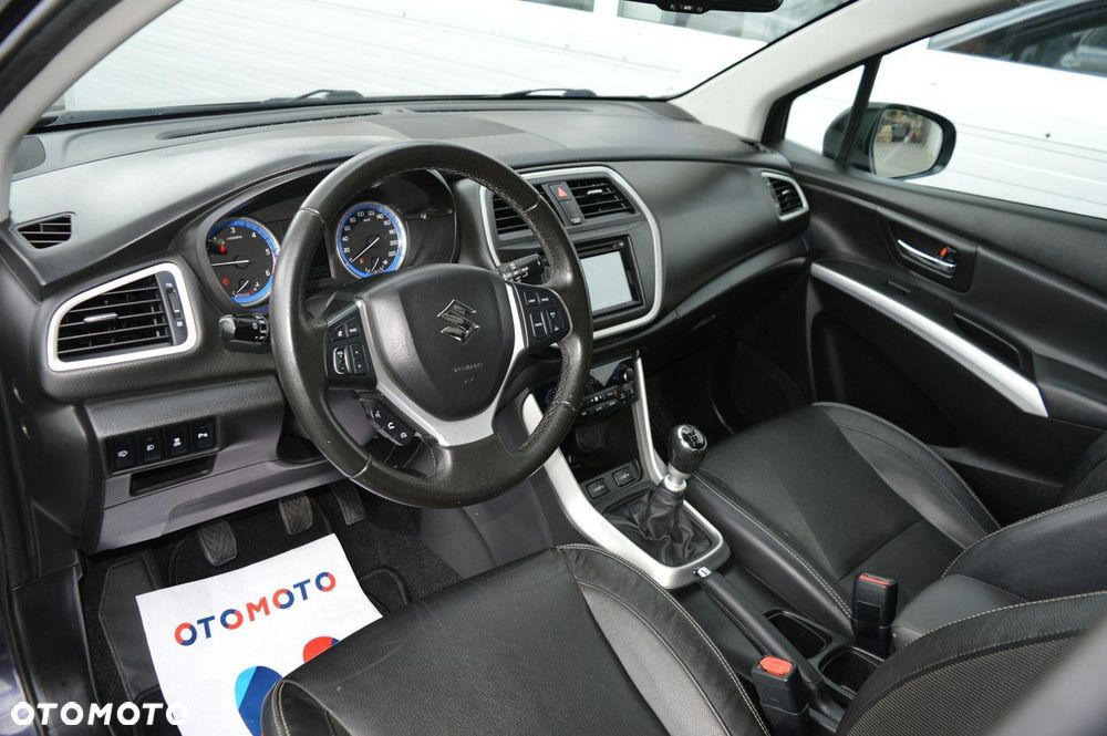Suzuki SX4 S-Cross 1.6 DDiS Premium Plus - 19