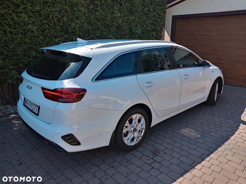 Kia Ceed 1.5 T-GDI M - 10