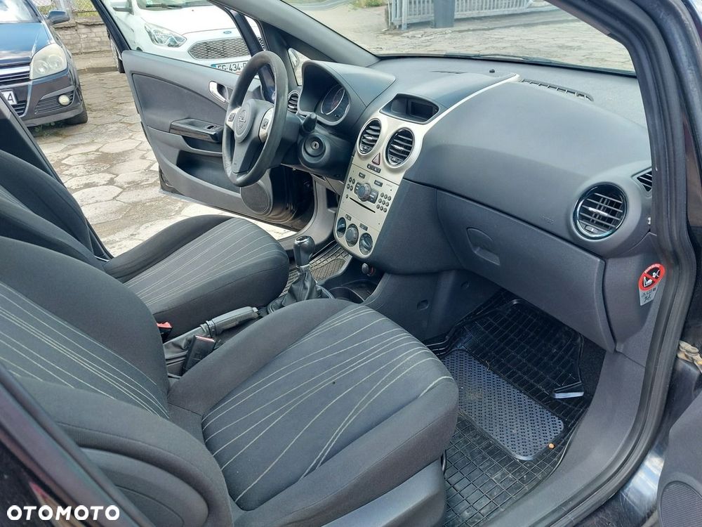 Opel Corsa - 15