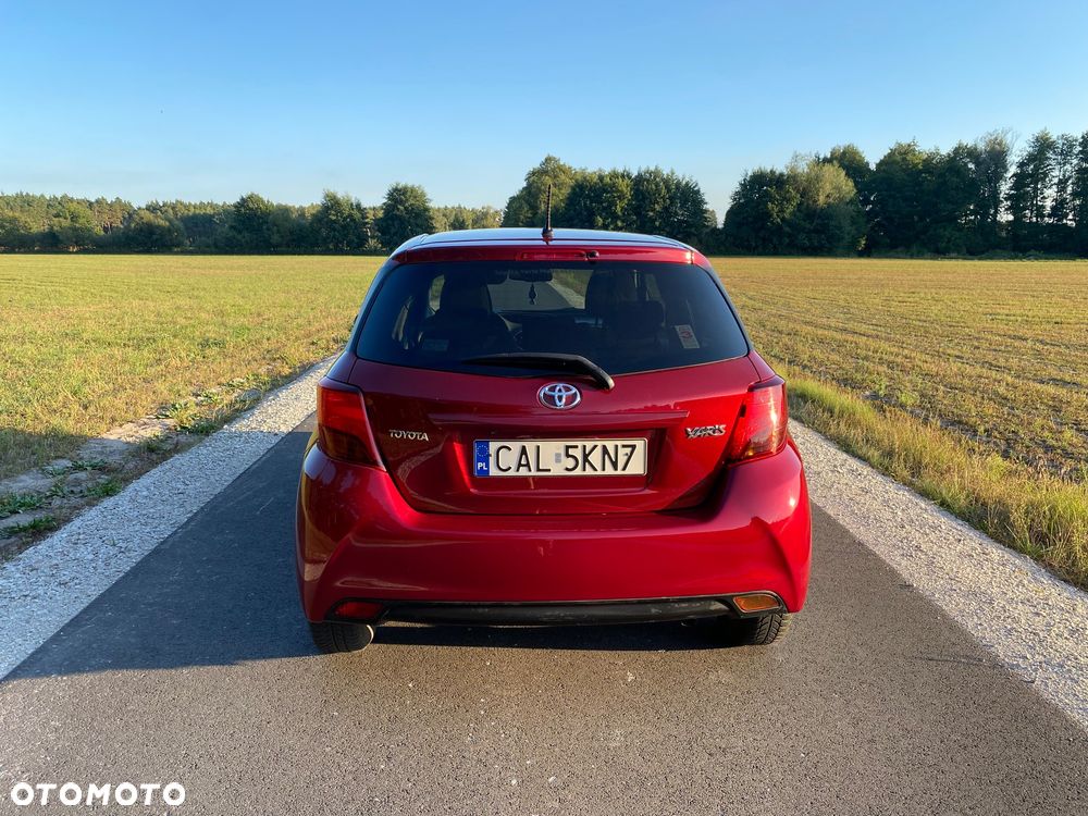 Toyota Yaris 1.33 Premium - 13