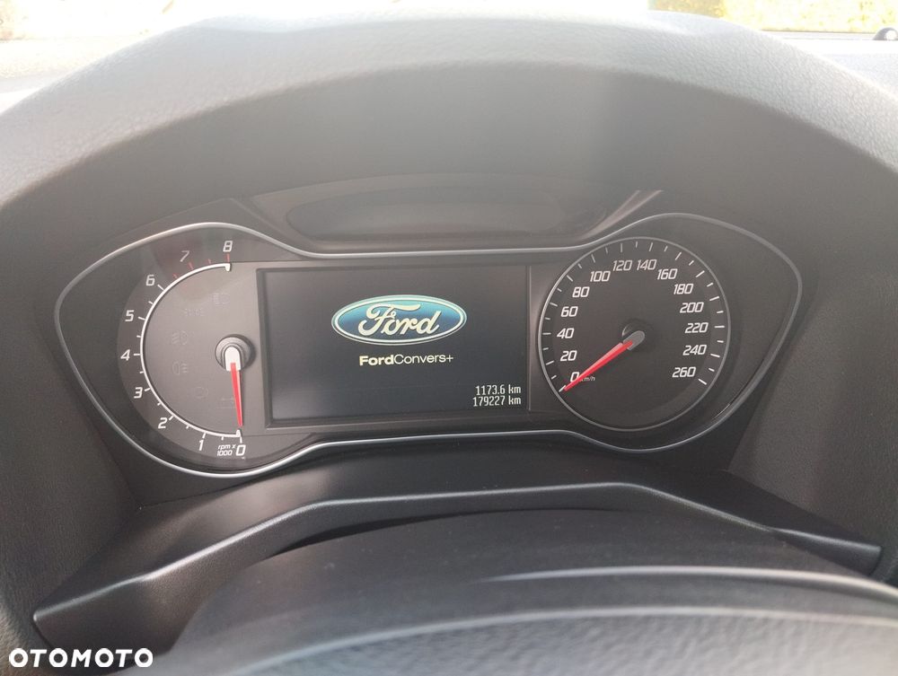 Ford Mondeo 1.6 Eco Boost Titanium - 18