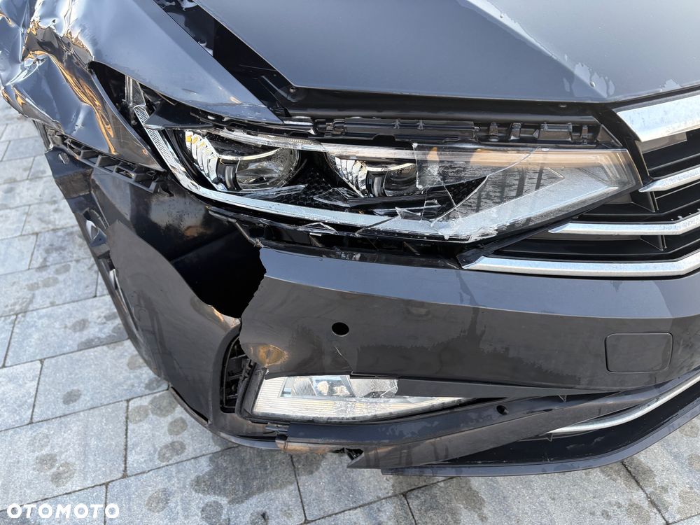 Volkswagen Passat 2.0 TDI EVO Business DSG - 35