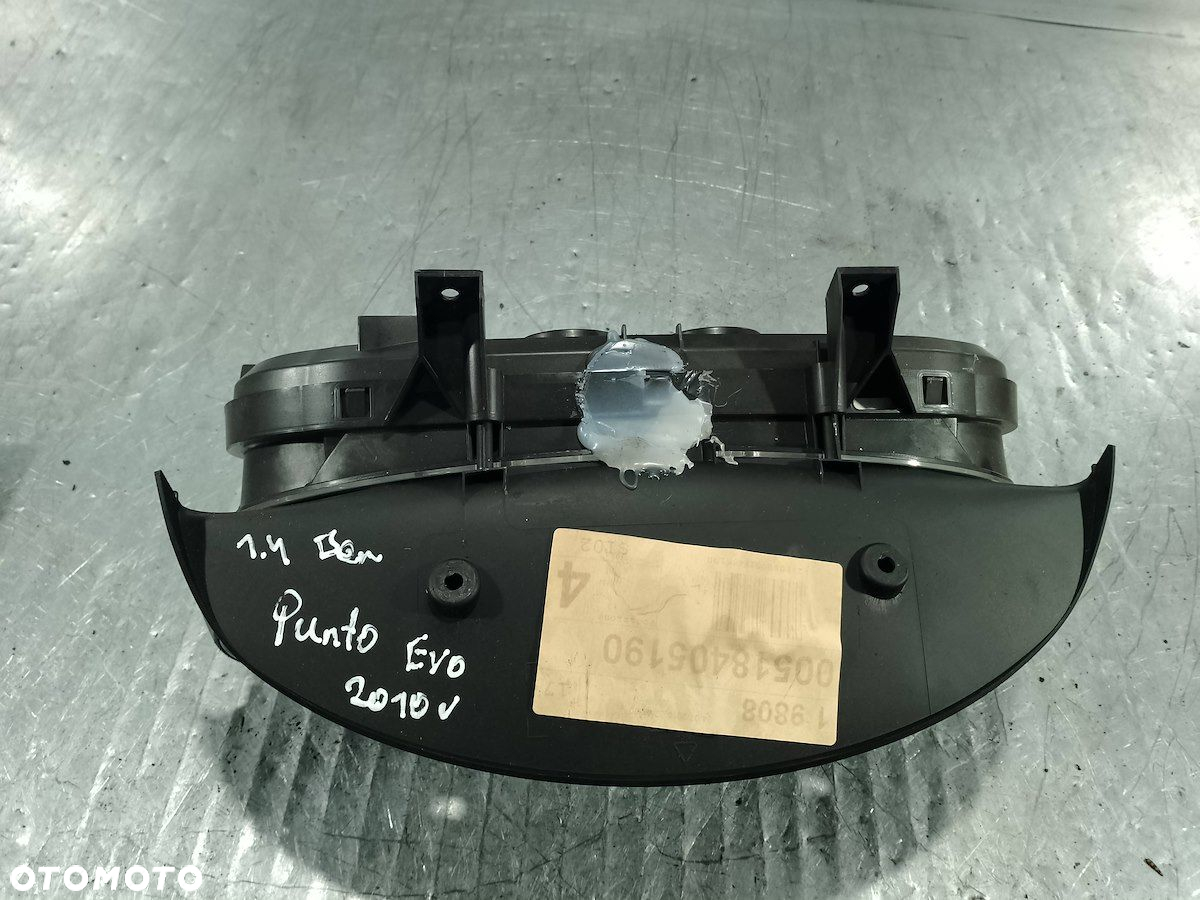 LICZNIK FIAT PUNTO EVO 00518405190 1.4 - 4