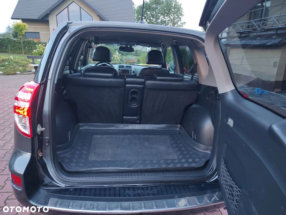 Toyota RAV4 2.2 D-4D Sol Platinium NAVI - 9