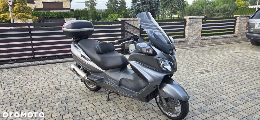 Suzuki Burgman - 1