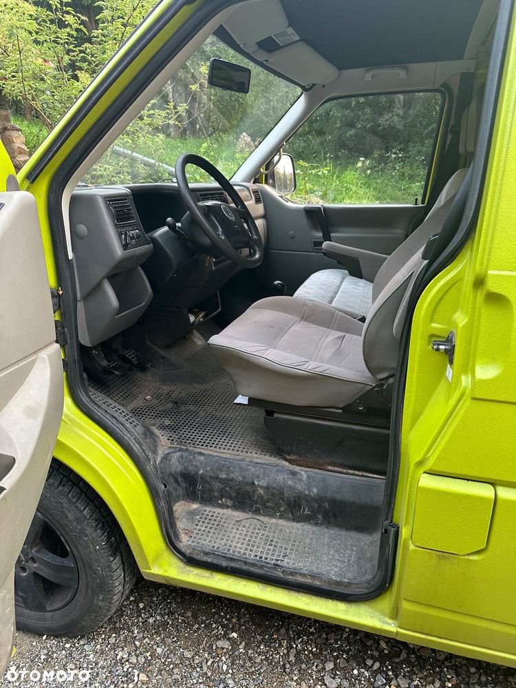 Volkswagen Transporter - 7