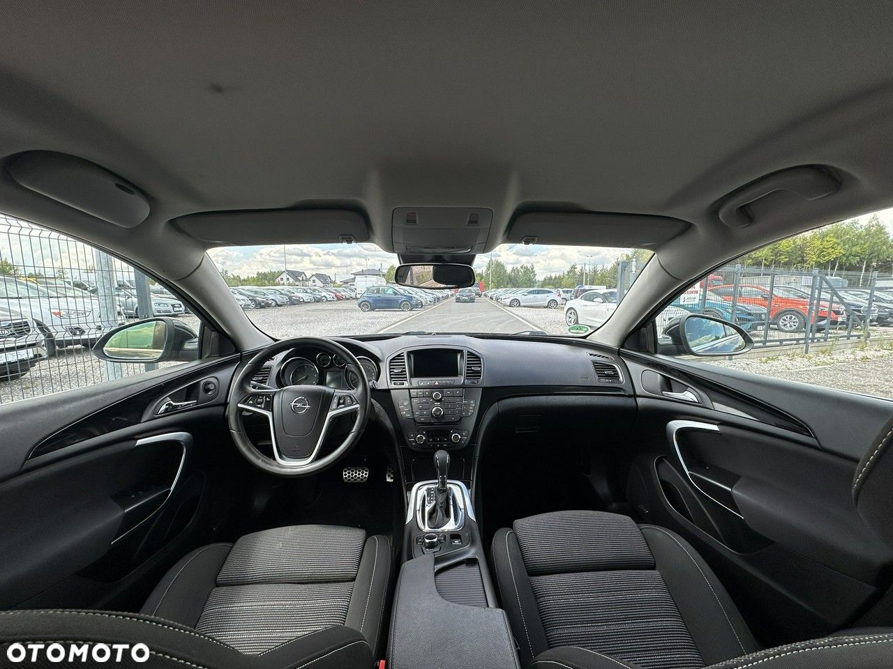 Opel Insignia - 11
