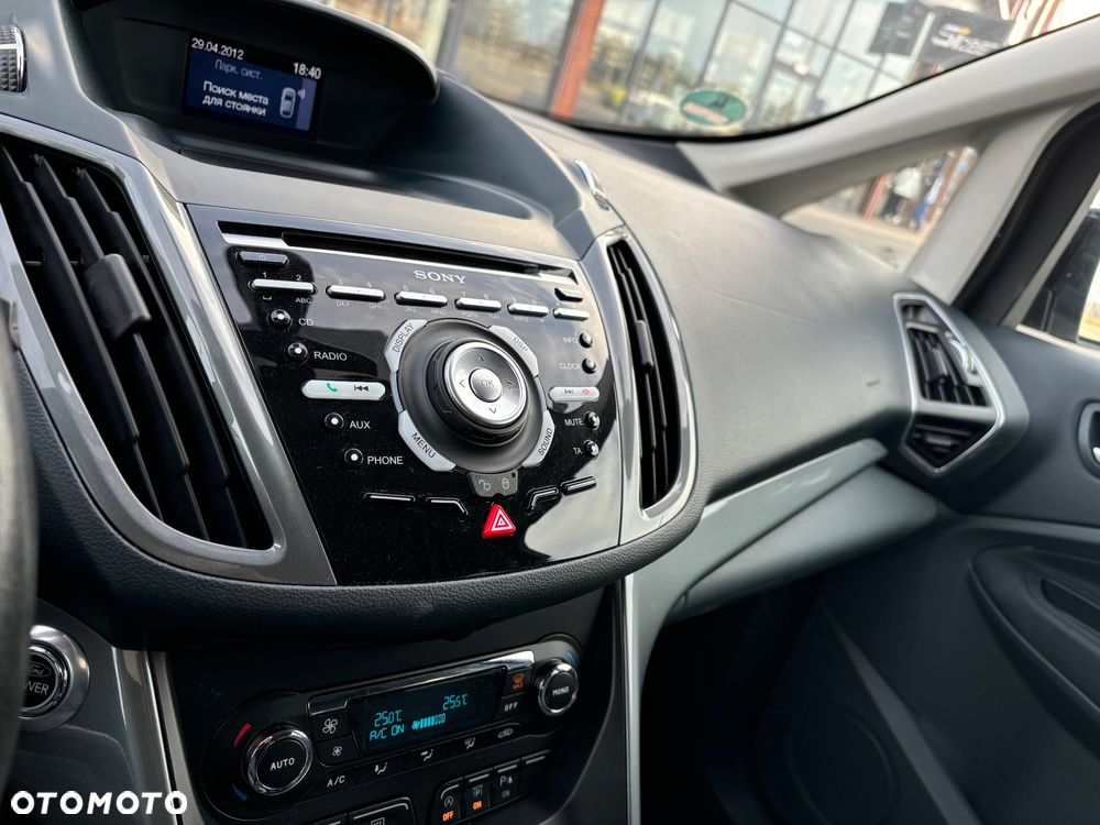 Ford C-MAX - 11