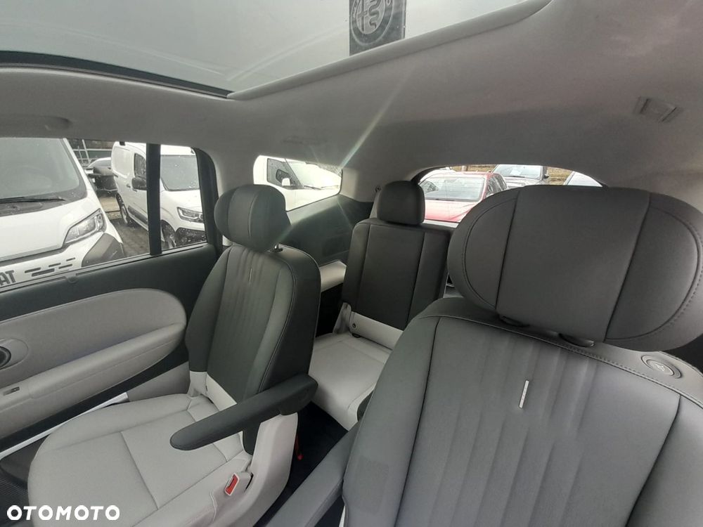 Hyundai IONIQ 9 110kWh Calligraphy AWD - 32