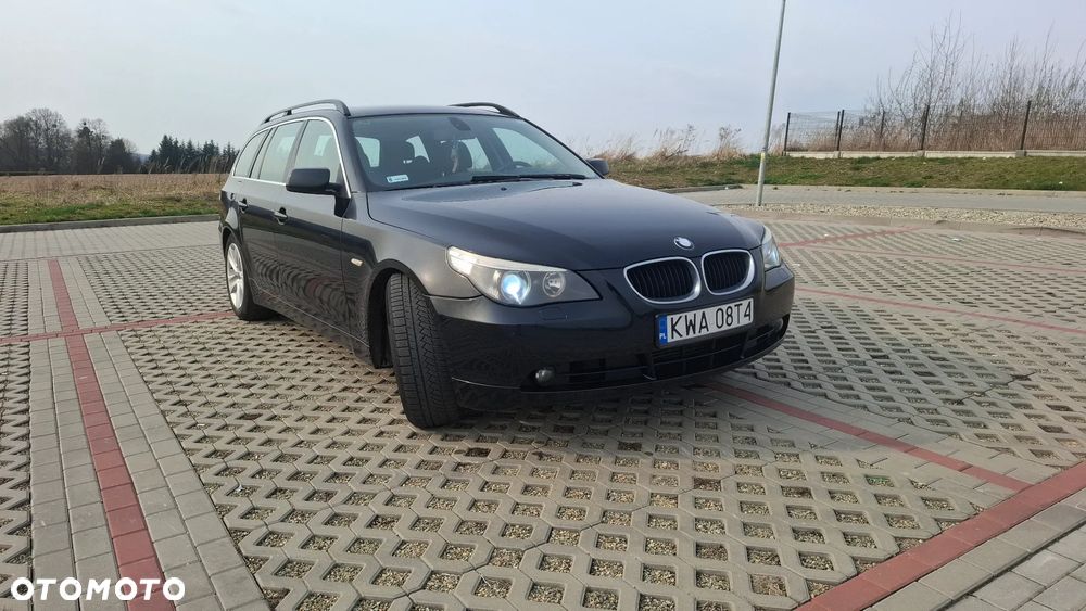 BMW Seria 5 525d - 11