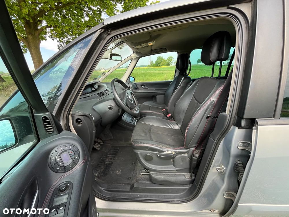 Renault Espace 2.0 Dynamique - 13