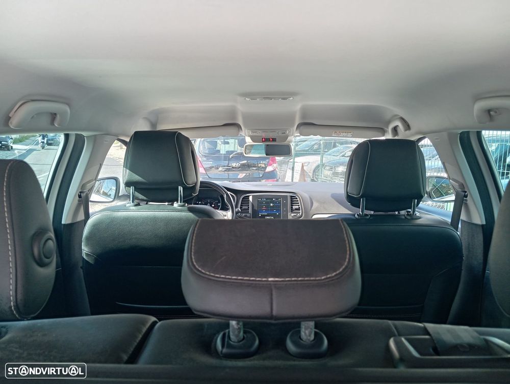 Renault Mégane Sport Tourer BLUE dCi 115 EDC BOSE EDITION - 18